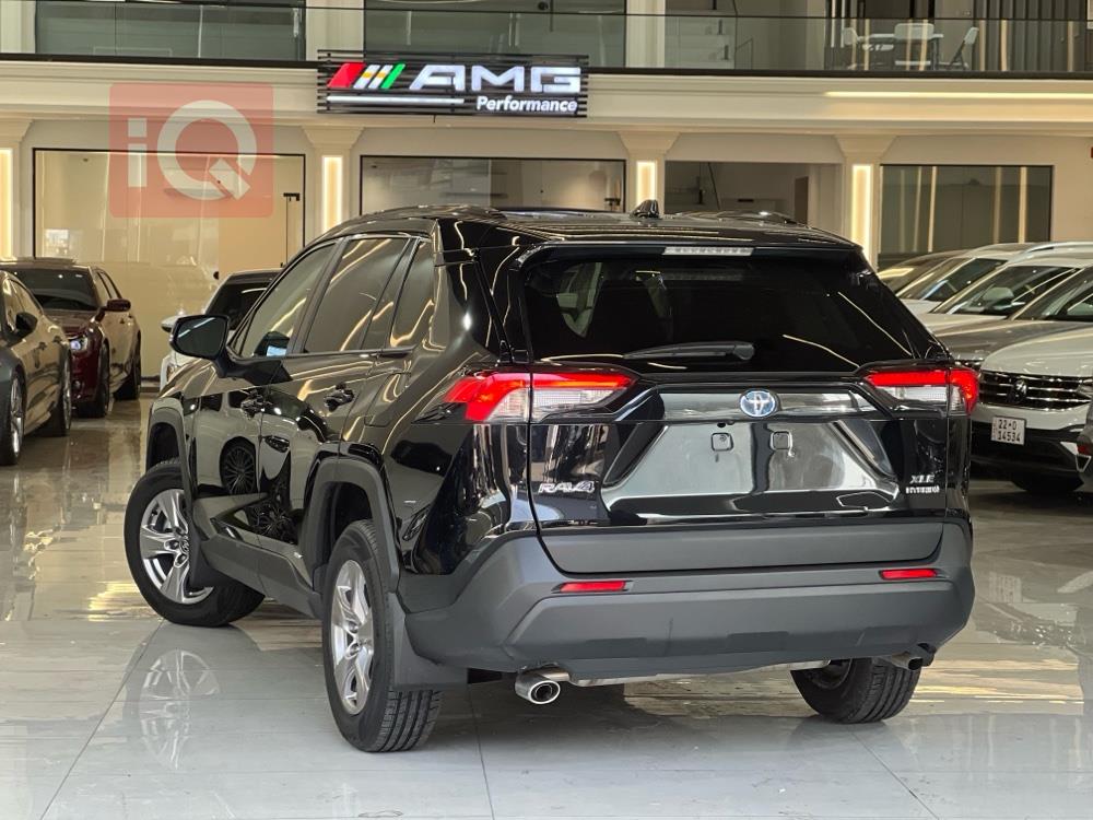 تويوتا راف 4